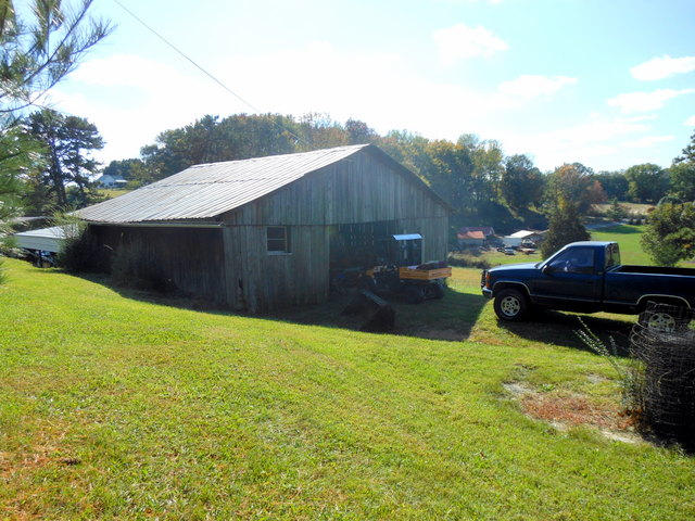 645 Glenlock Road Sweetwater, TN 37874 - Photo 20 of 38 20-DSCN1824