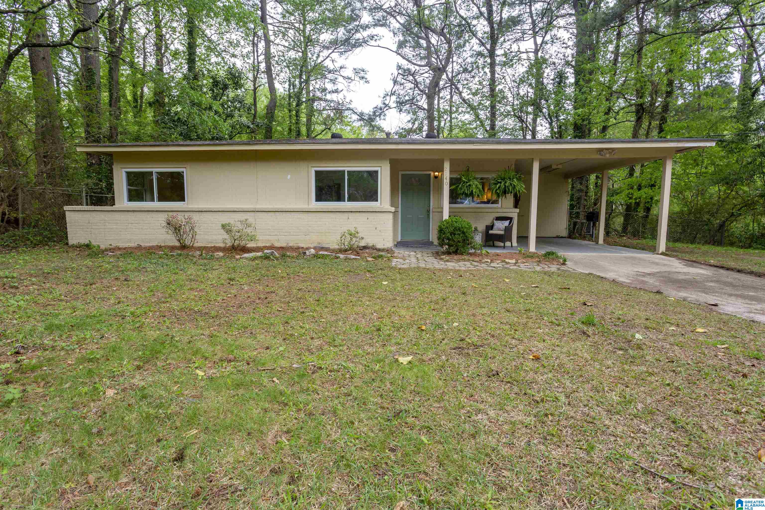 2140 Kelly Lane Birmingham, AL 35216 - Photo 1 of 37