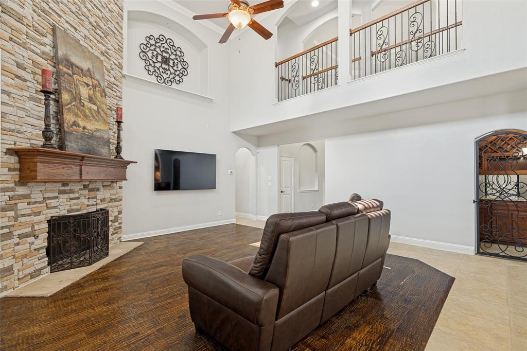 10325 Fire Ridge Drive Frisco, TX 75033 - Photo 7 of 40