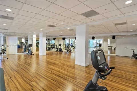 $1,499,000 | 808 Brickell Key Drive, Unit 1808, Miami, FL 33131