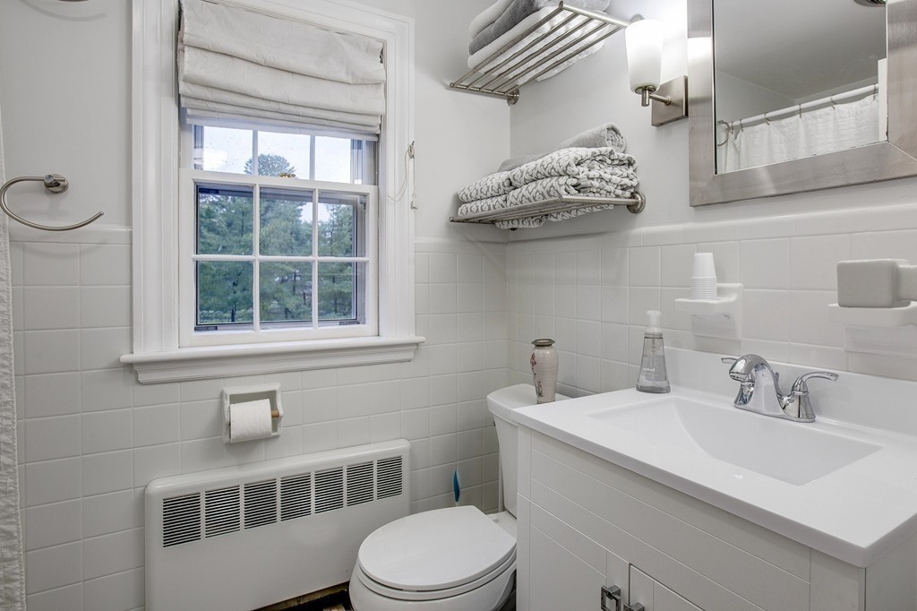 15 Stanley Road Newton, MA 02468 - Photo 19 of 29