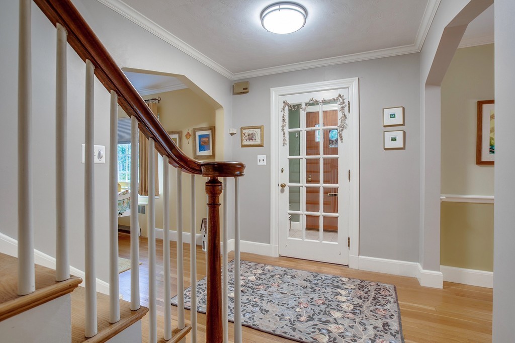 15 Stanley Road Newton, MA 02468 - Photo 3 of 29