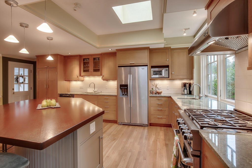 15 Stanley Road Newton, MA 02468 - Photo 5 of 29
