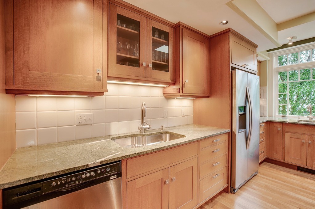 15 Stanley Road Newton, MA 02468 - Photo 7 of 29
