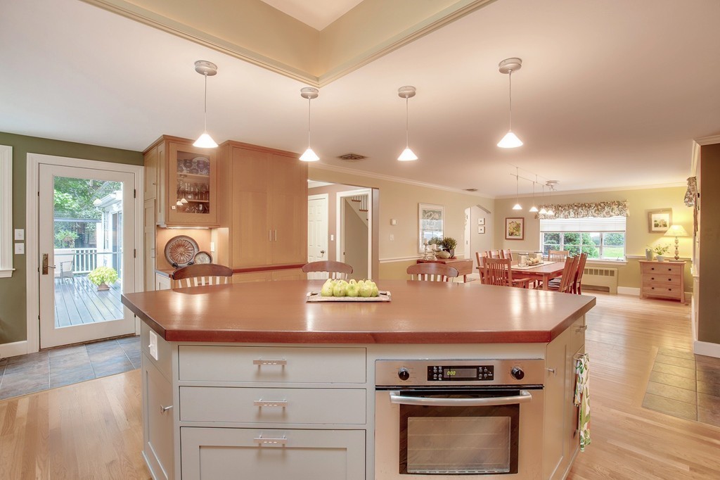 15 Stanley Road Newton, MA 02468 - Photo 9 of 29
