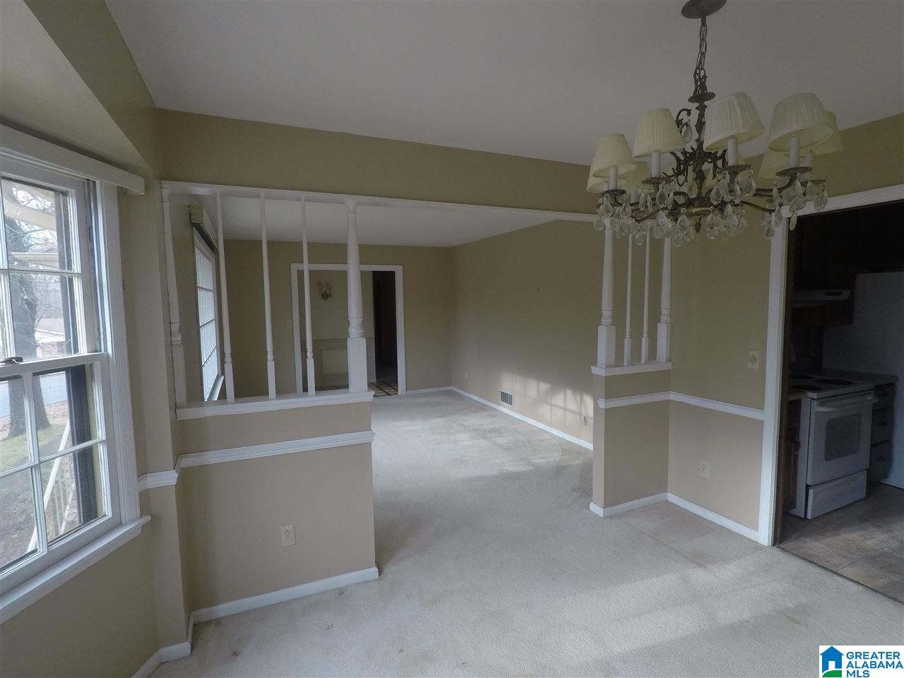 1238 Old Oak Road Birmingham, AL 35235 - Photo 5 of 24