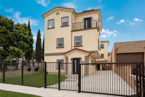 $1,050,000 | 4100 Spencer Street, Torrance, CA 90503