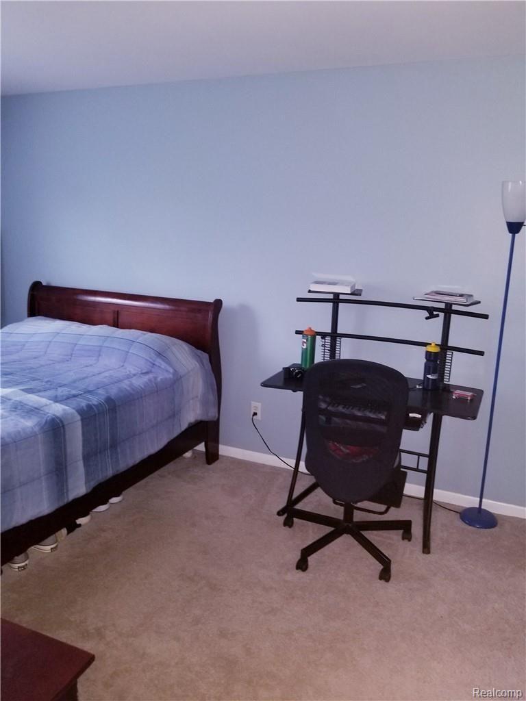 5775 Coomer Road West Bloomfield, MI 48324 - Photo 14 of 33 20180910_094643.jpg