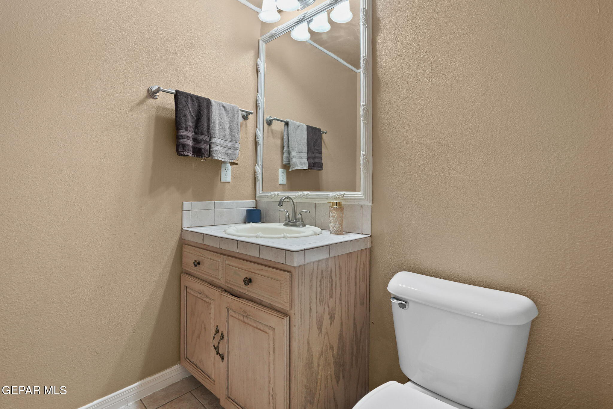 604 Rosinante Road El Paso, TX 79922 - Photo 19 of 60 48-web-or-mls-JOL00775