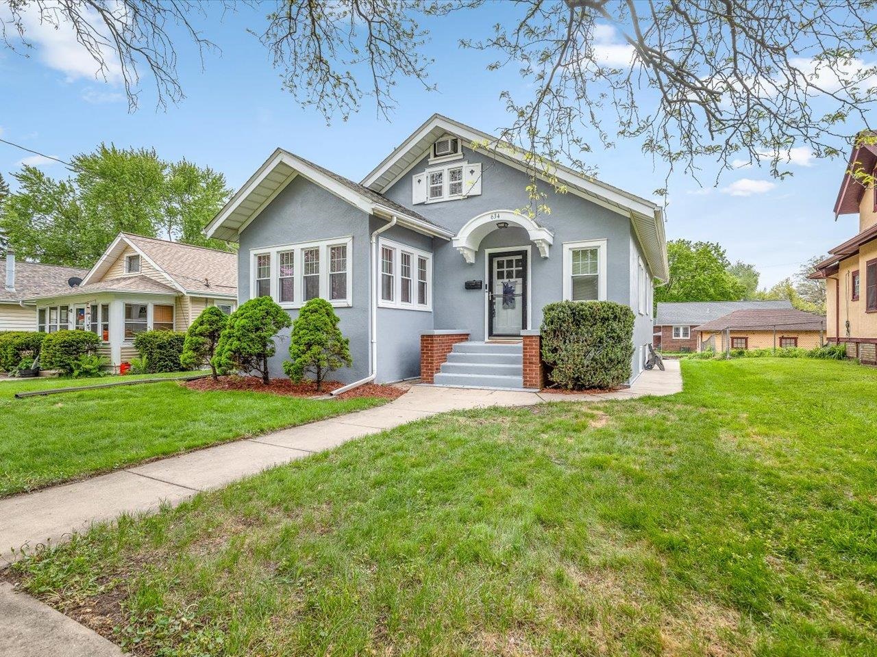634 Rome Avenue Rockford, IL 61107 - Photo 4 of 40