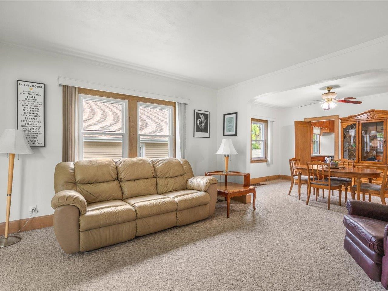 634 Rome Avenue Rockford, IL 61107 - Photo 5 of 40
