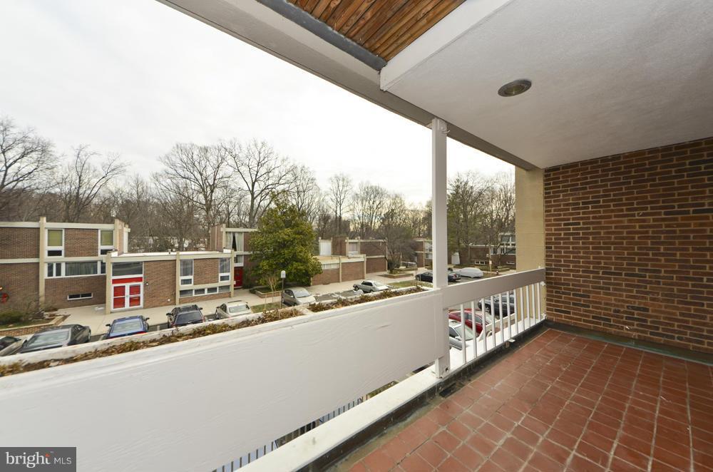 11583 Maple Ridge Road Reston, VA 20190 - Photo 14 of 30 View