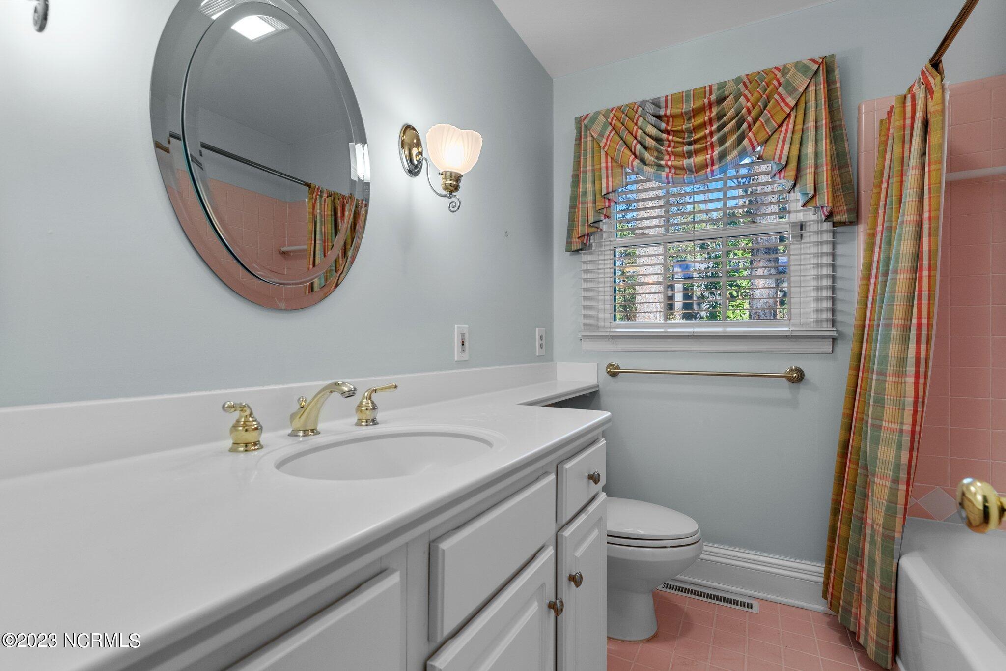 1015 Inverness Road Southern Pines, NC 28387 - Photo 33 of 53 Second Bath 1