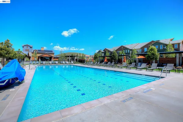 $949,888 | 716 Tranquility Circle, Unit 1, Livermore, CA 94551