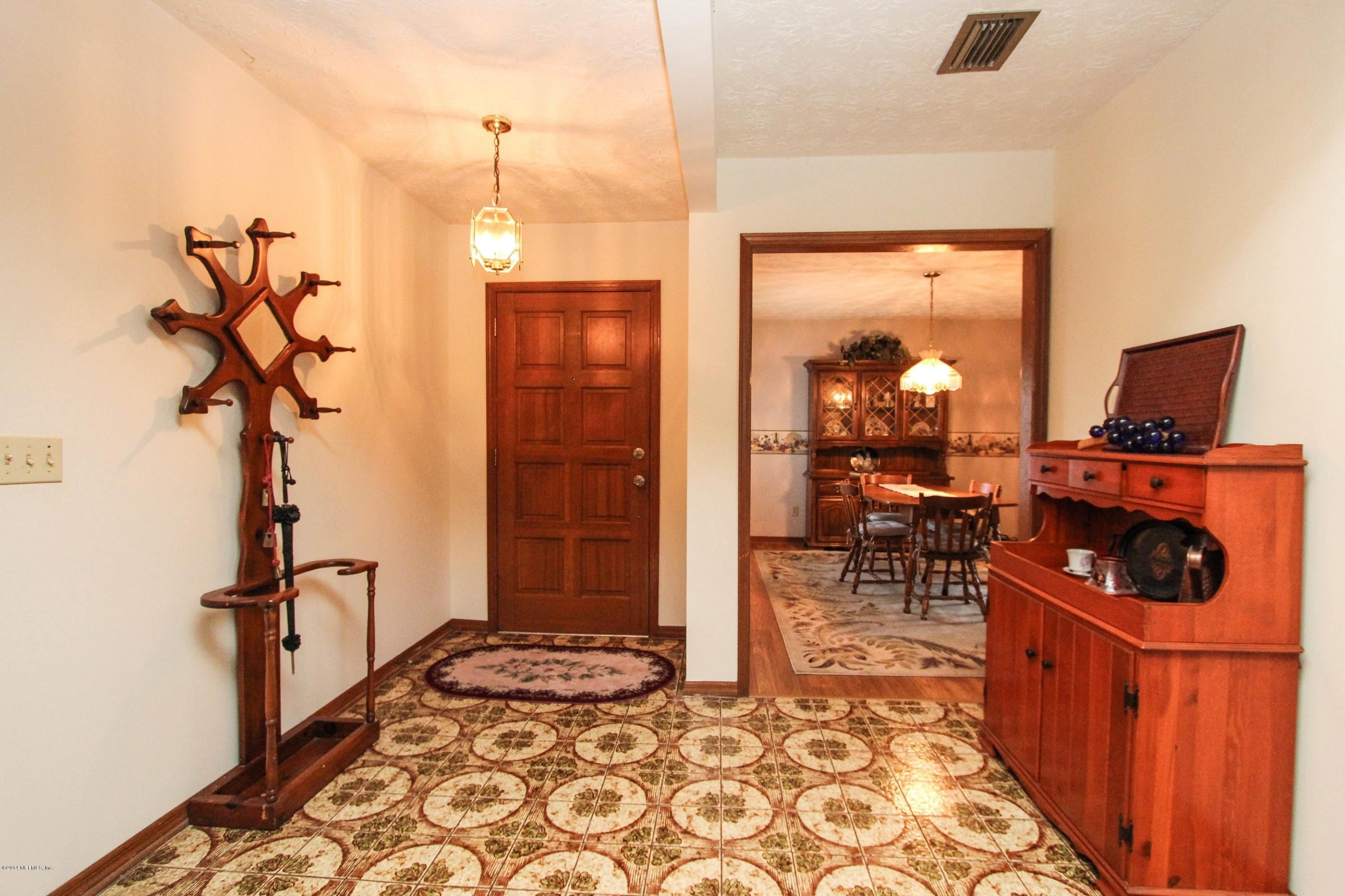 384 Foxridge Road Orange Park, FL 32065 - Photo 8 of 28 Foyer