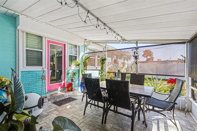 $274,900 | 302 Riverside Drive, Daytona Beach, FL 32117