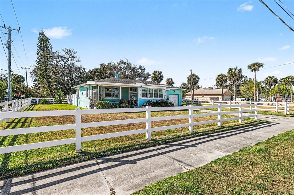 302 Riverside Drive Daytona Beach, FL 32117 - Photo 4 of 23