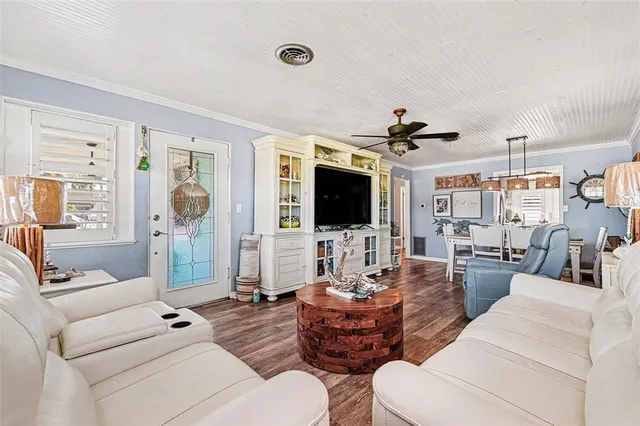 $274,900 | 302 Riverside Drive, Daytona Beach, FL 32117