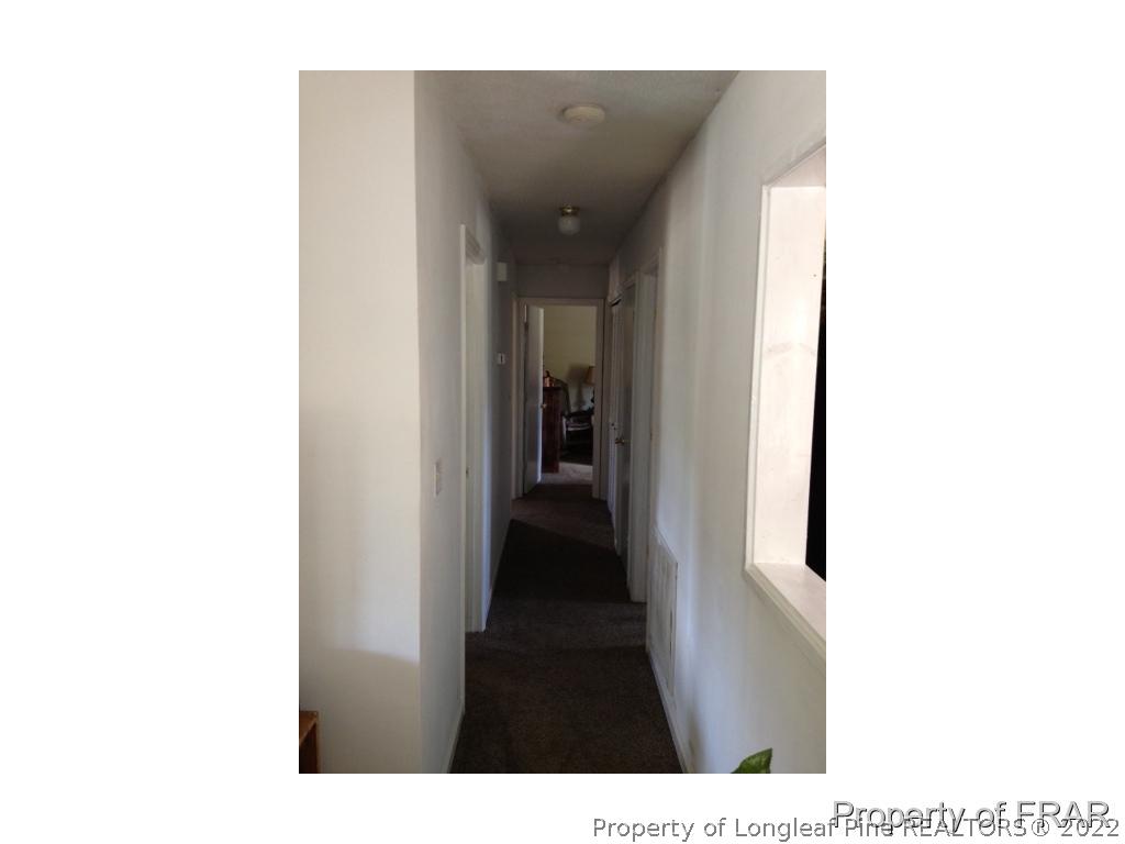 208 Barnes Loop Road Elizabethtown, NC 28337 - Photo 8 of 15 Gallery Image 8