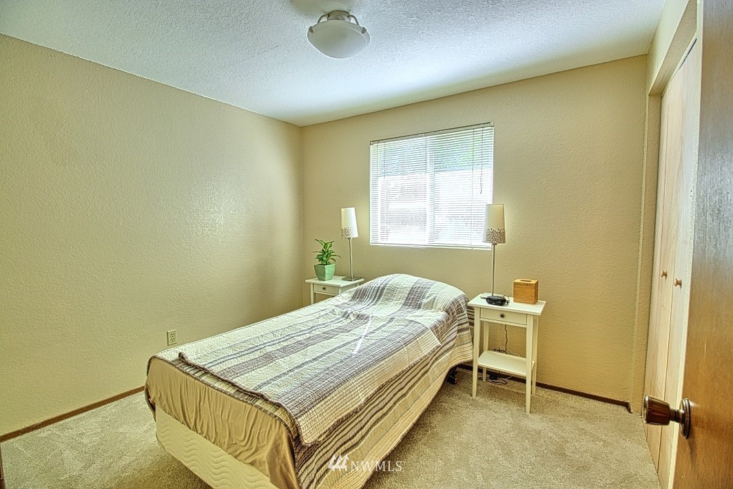 20530 Greening Road Bothell, WA 98012 - Photo 14 of 24