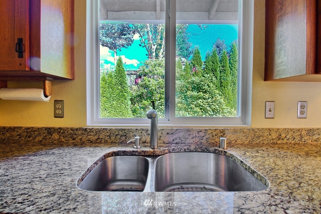 20530 Greening Road Bothell, WA 98012 - Photo 19 of 24