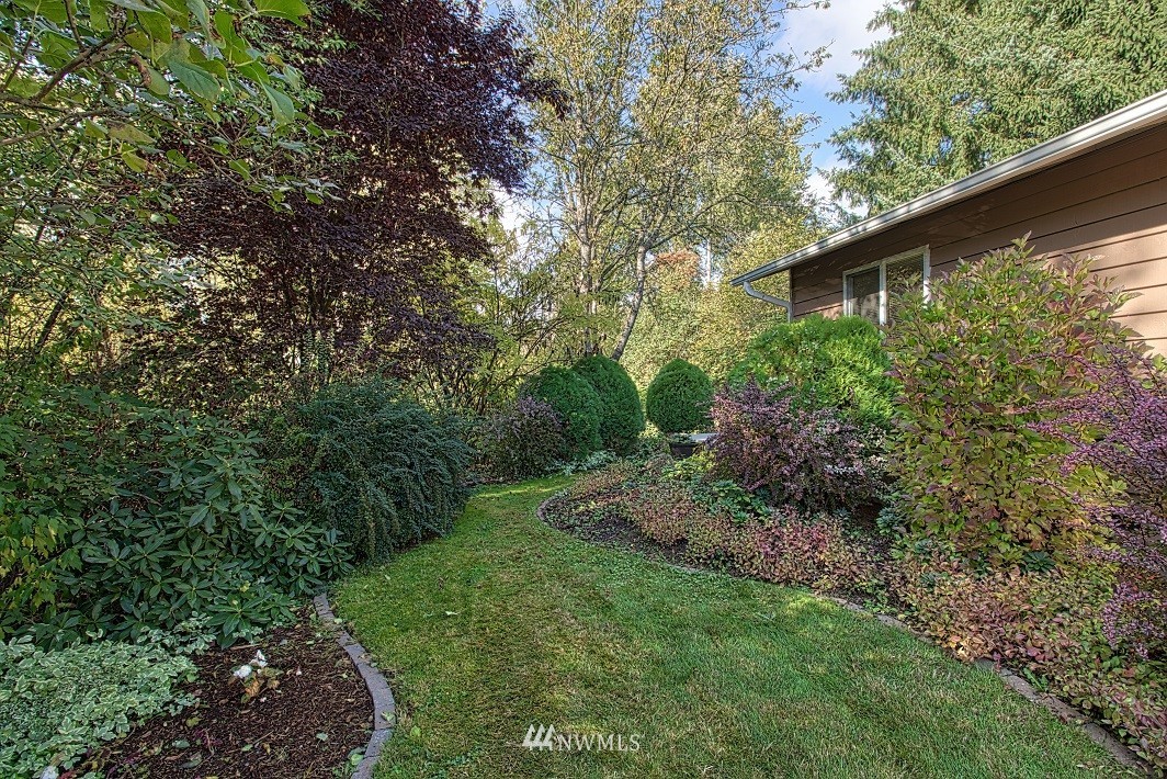 20530 Greening Road Bothell, WA 98012 - Photo 5 of 24