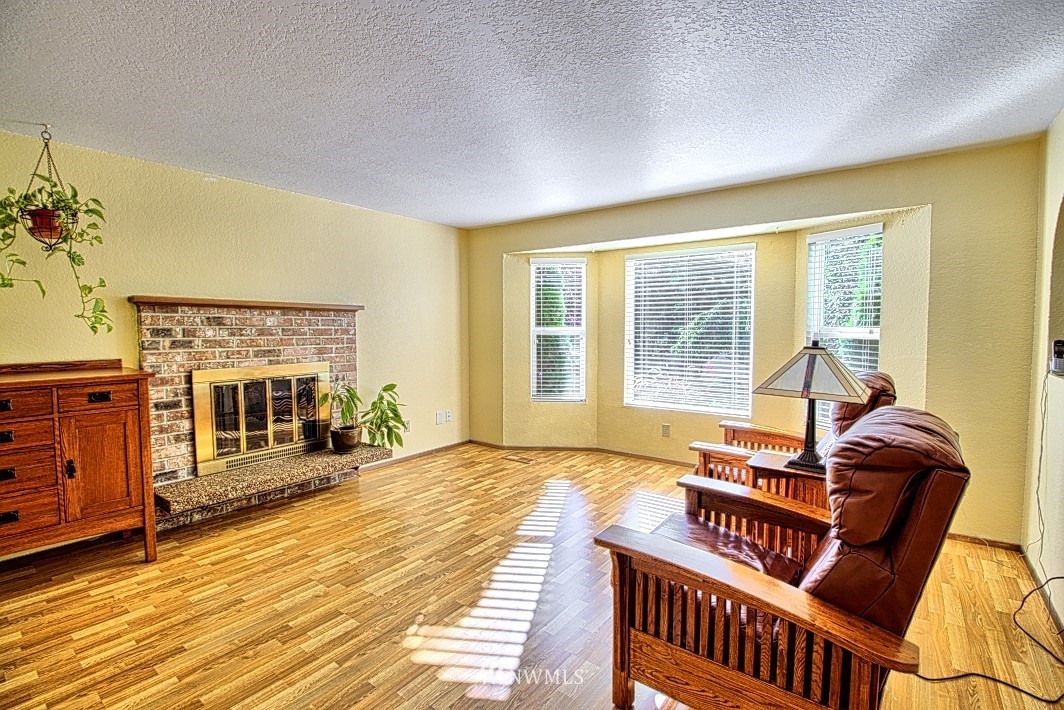 20530 Greening Road Bothell, WA 98012 - Photo 10 of 24