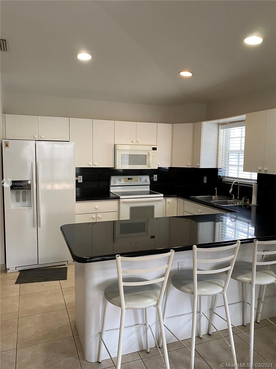 8330 Southwest 96th Place, Unit 1 Miami, FL 33173 - Photo 17 of 30