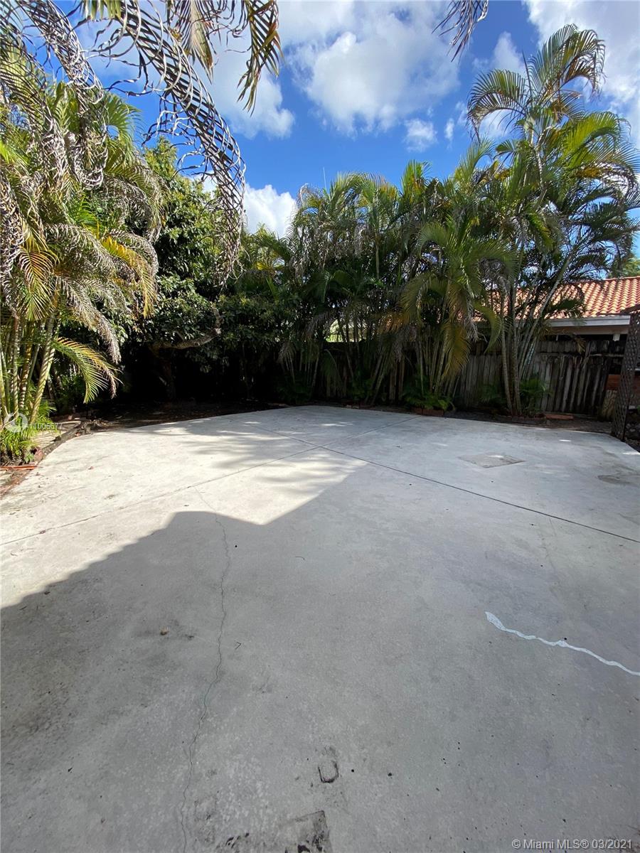 8330 Southwest 96th Place, Unit 1 Miami, FL 33173 - Photo 29 of 30