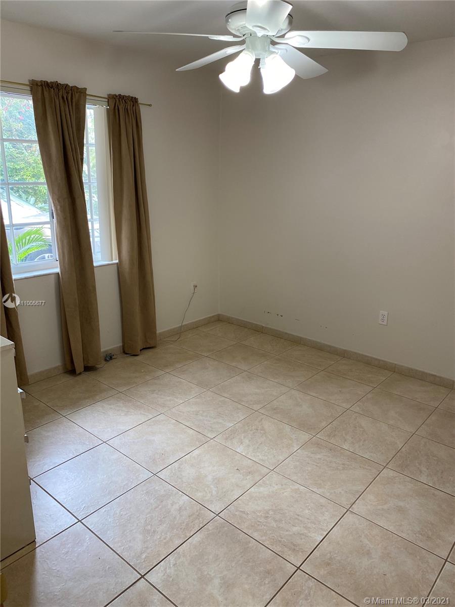 8330 Southwest 96th Place, Unit 1 Miami, FL 33173 - Photo 9 of 30