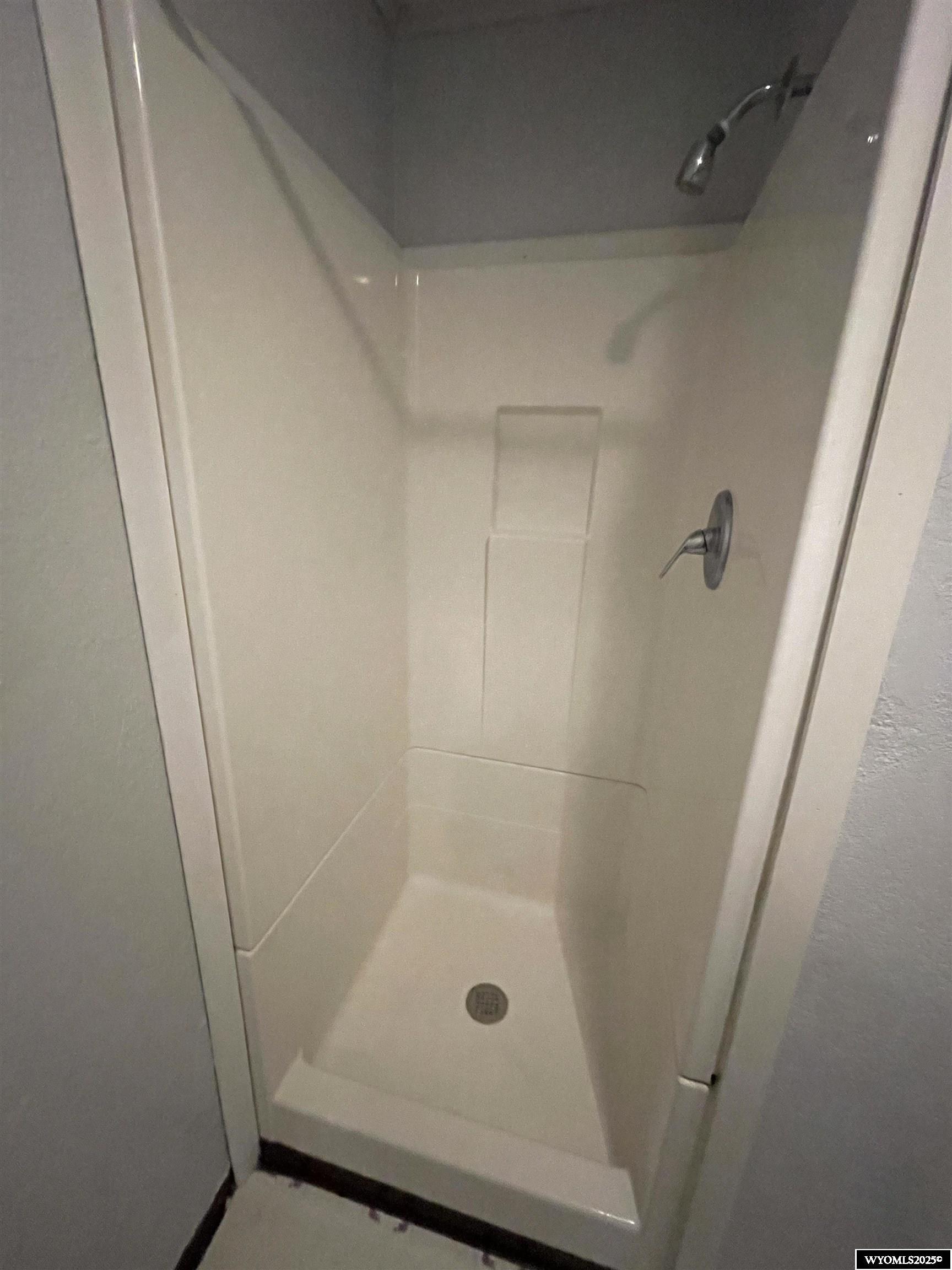 214 East Spruce Street Rawlins, WY 82301 - Photo 11 of 16