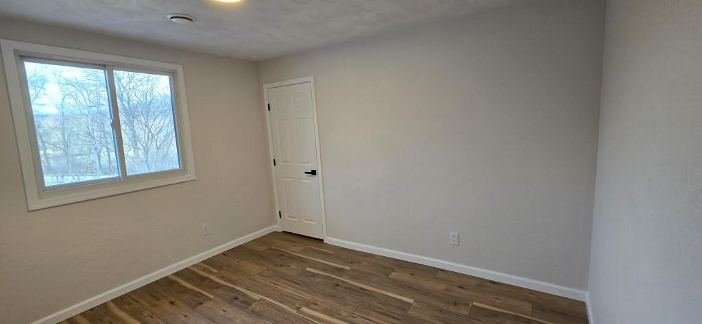 916 Indiana Avenue Avonmore, PA 15618 - Photo 12 of 32 a view of room with window