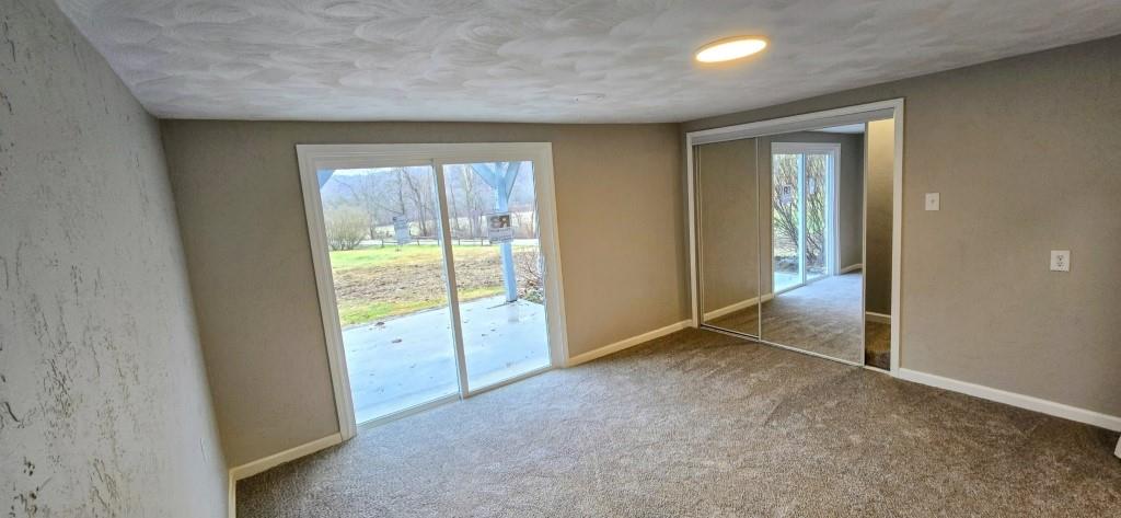 916 Indiana Avenue Avonmore, PA 15618 - Photo 17 of 32 an empty room with windows