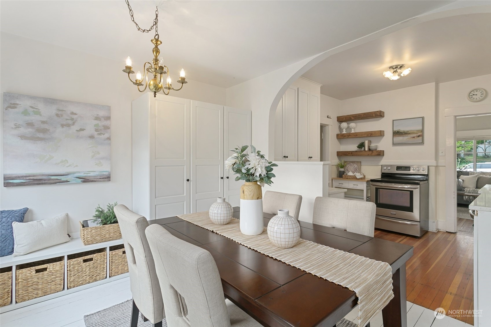 5942 41st Avenue Southwest Seattle, WA 98136 - Photo 17 of 40 a kitchen with a table and chairs