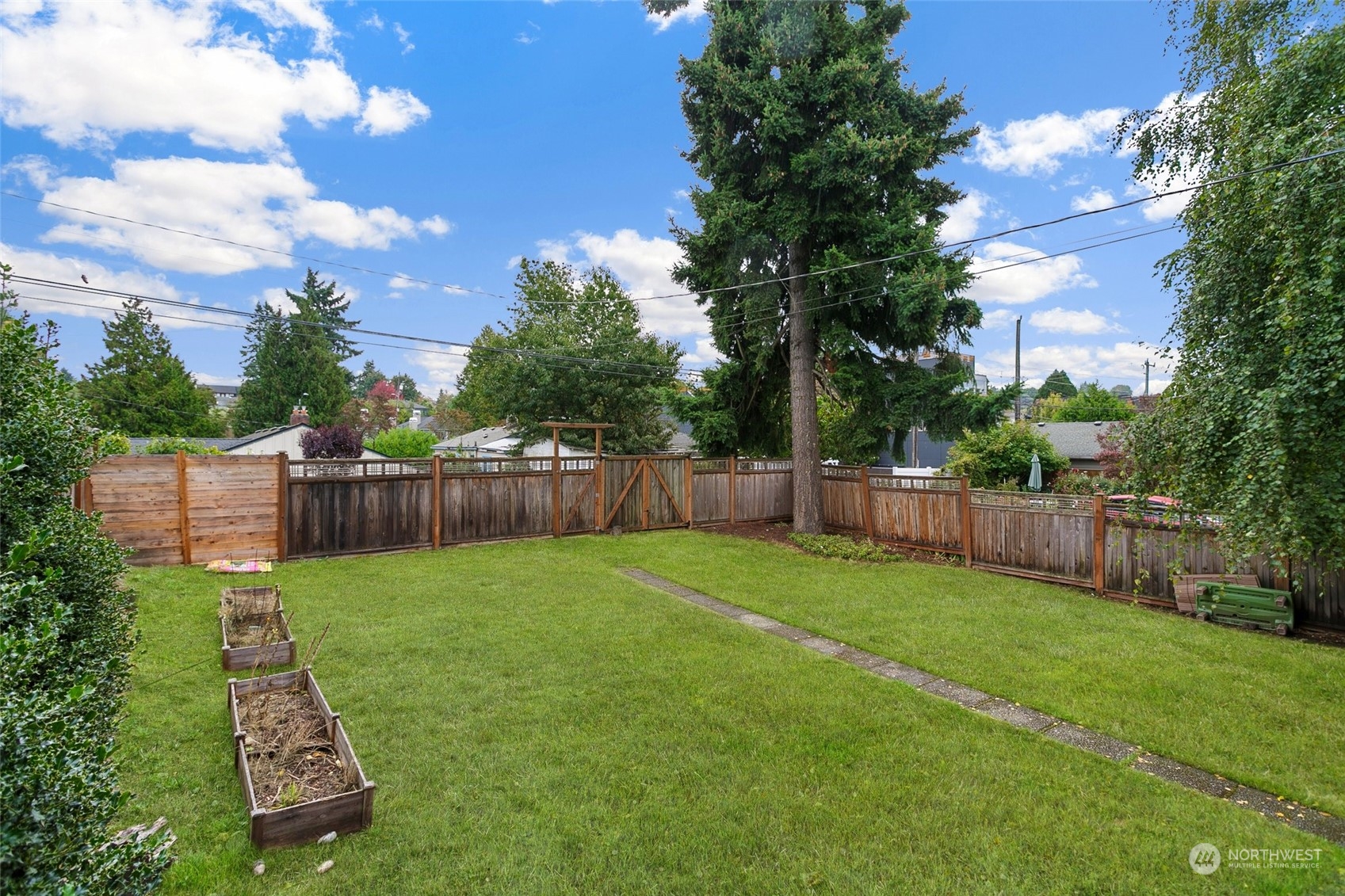 5942 41st Avenue Southwest Seattle, WA 98136 - Photo 37 of 40 a garden view