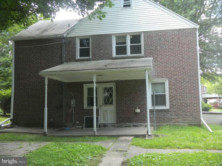 45 Edgewood Road Broomall, PA 19008 - Photo 12 of 14 Exterior Back