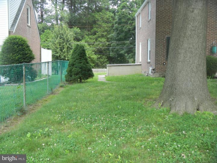 45 Edgewood Road Broomall, PA 19008 - Photo 14 of 14 Exterior Side