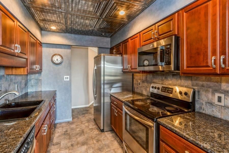 820 Club House Road, Unit 5F North Liberty, IA 52317 - Photo 13 of 47 Gallery Image 13
