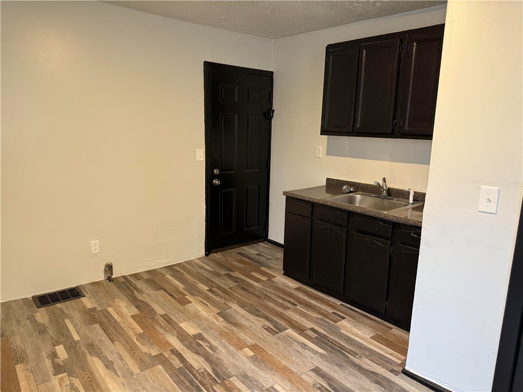 710-712 Jay Street, Unit 3 Rochester, NY 14611 - Photo 2 of 9