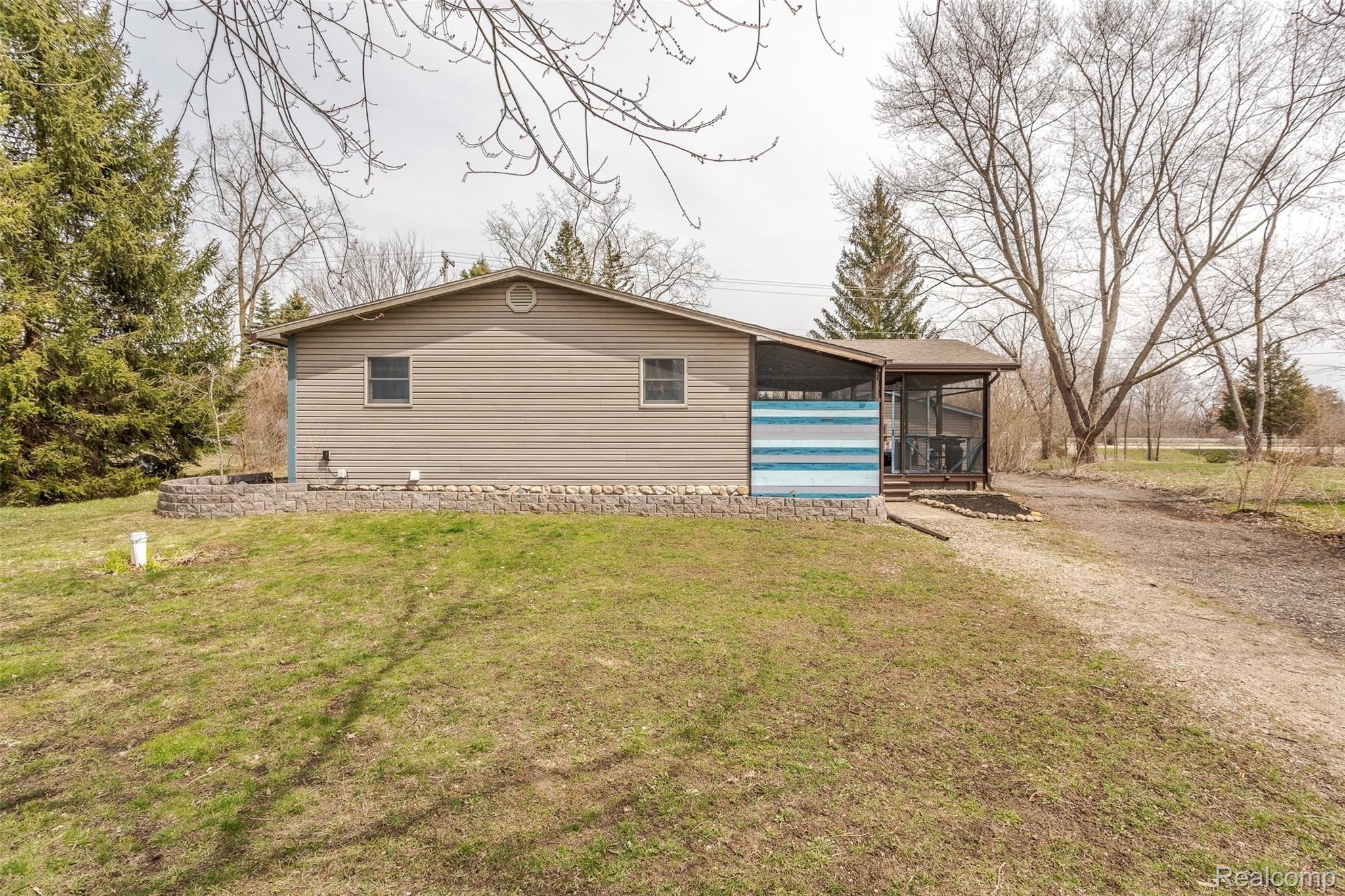 13396 North Road Fenton, MI 48430 - Photo 42 of 52 NorthRd-39.jpg
