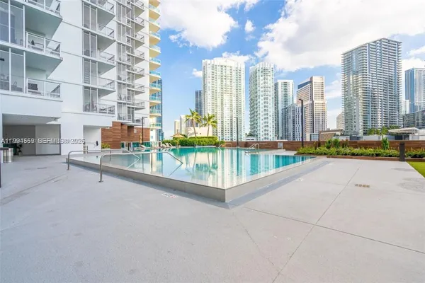 $495,000 | 350 South Miami Avenue, Unit 2714, Miami, FL 33130