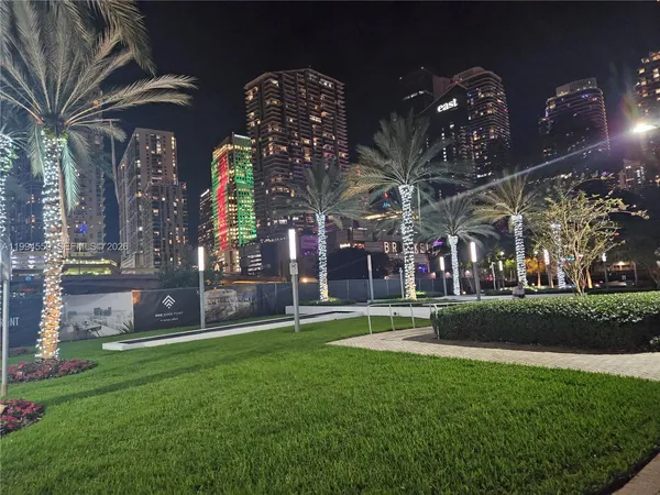 $495,000 | 350 South Miami Avenue, Unit 2714, Miami, FL 33130