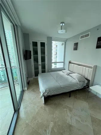 $495,000 | 350 South Miami Avenue, Unit 2714, Miami, FL 33130