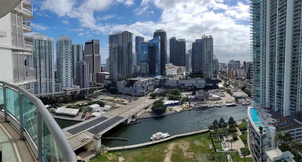 $495,000 | 350 South Miami Avenue, Unit 2714, Miami, FL 33130
