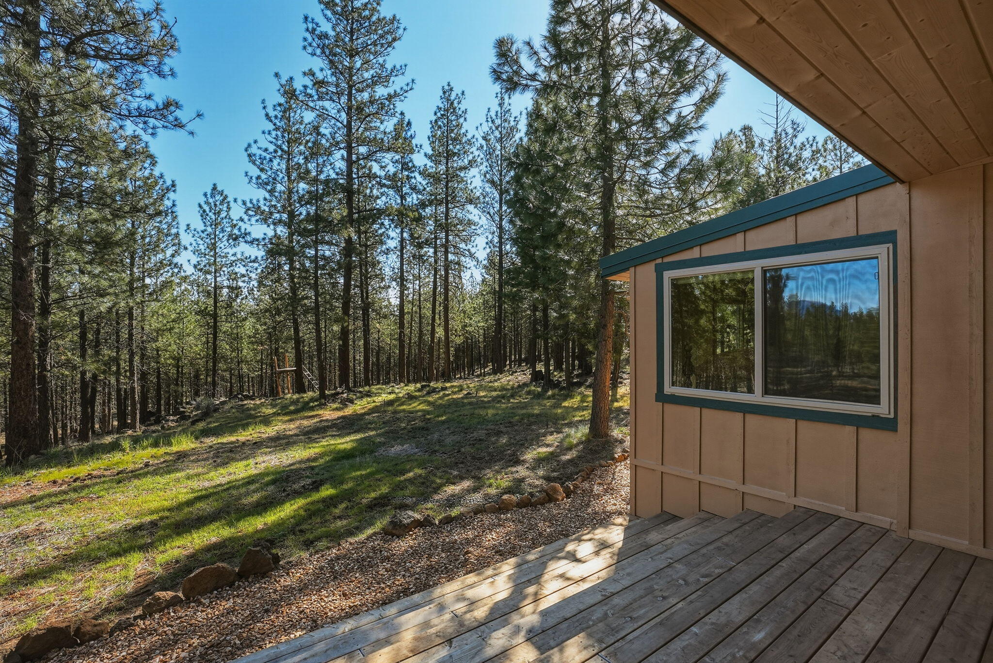 15020 Remuda Road Sisters, OR 97759 - Photo 10 of 61 Covered Deck off Great Room