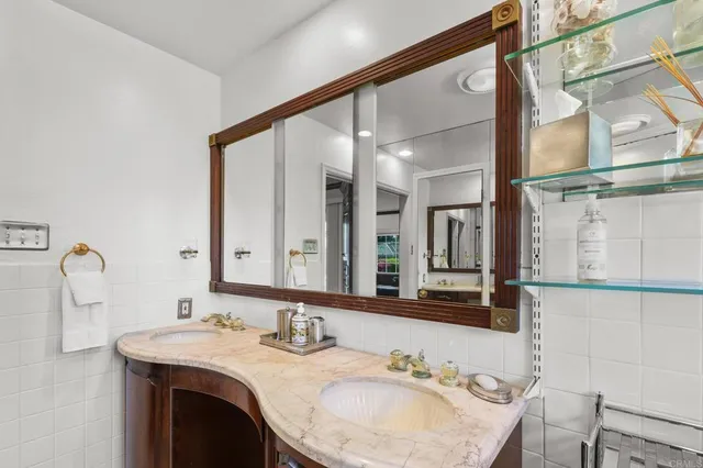 $2,369,000 | 415 Carvalos Drive, Chula Vista, CA 91910