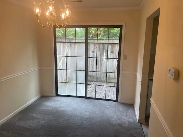 $1,400 | 2531 Stephenson Avenue Southwest, Roanoke, VA 24014