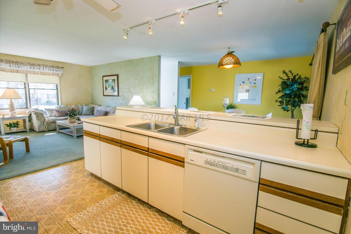 28 Windjammer Road Ocean Pines, MD 21811 - Photo 6 of 40 Gallery Image 6