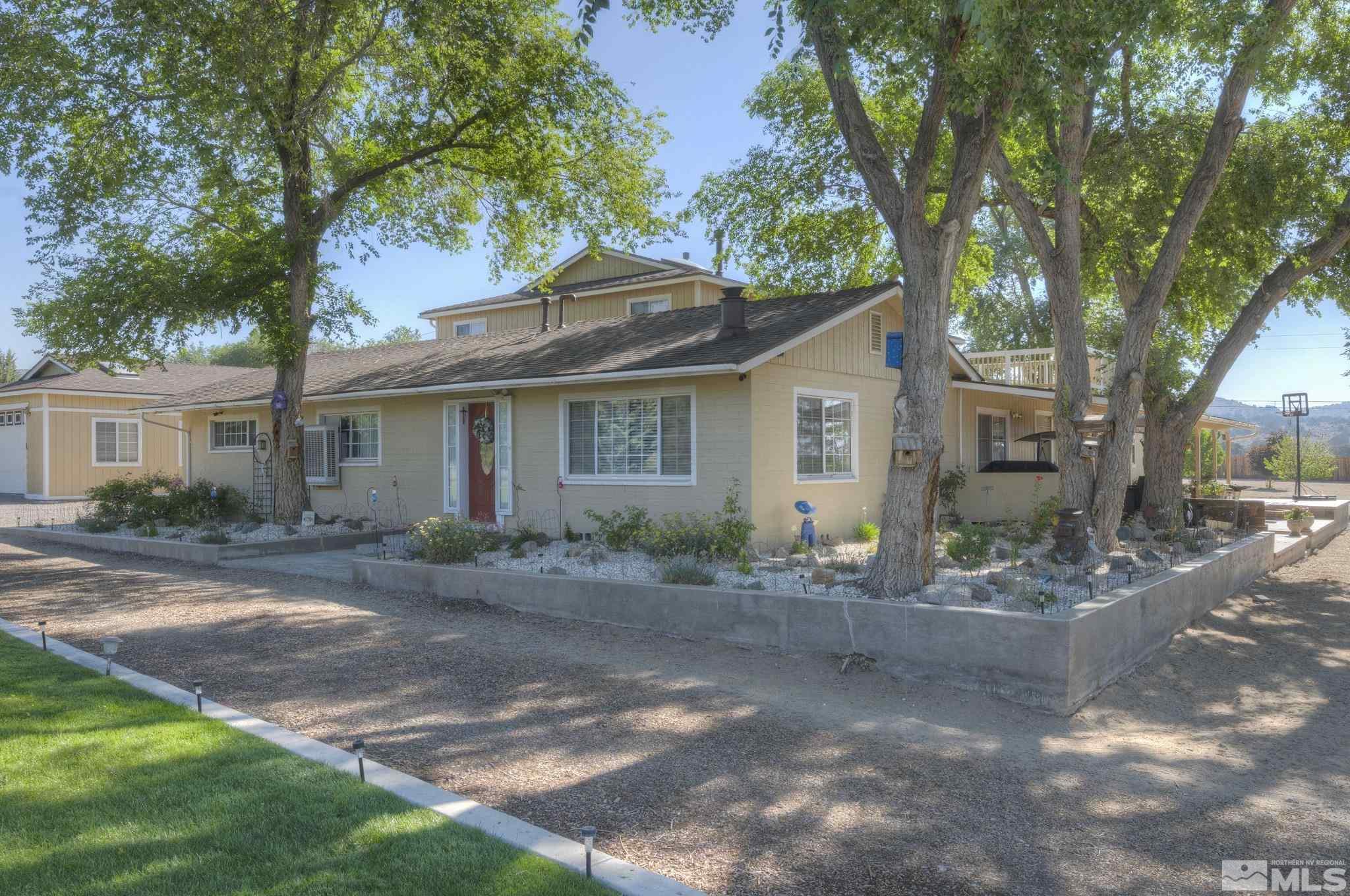 660 Matterhorn Boulevard Reno, NV 89506 - Photo 4 of 40 Photo 4