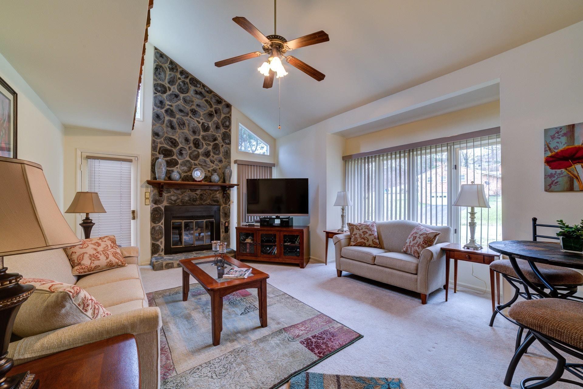 3511 Heritage Road Southwest Roanoke, VA 24015 - Photo 18 of 41 018-337755-26-3511 Heritage-80_8564197